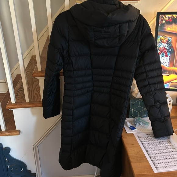 The Northface Metropolis Women’s Parka- black/small - Picture 3 of 3